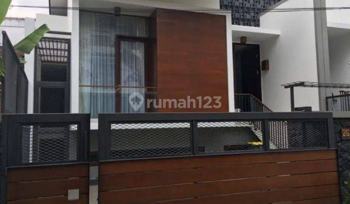 SEJUK dan ASRI Rumah Bagus di Area Dago Bandung Kota 1