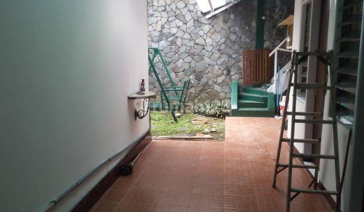 Disewakan Rumah Luas Di Cibogo Pasteur Dekat Tol Dan Maranatha 2