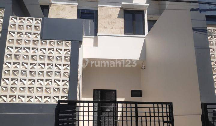 Rumah Mewah Dan Baru Di Kalijati Antapani Dekat Masjid 2
