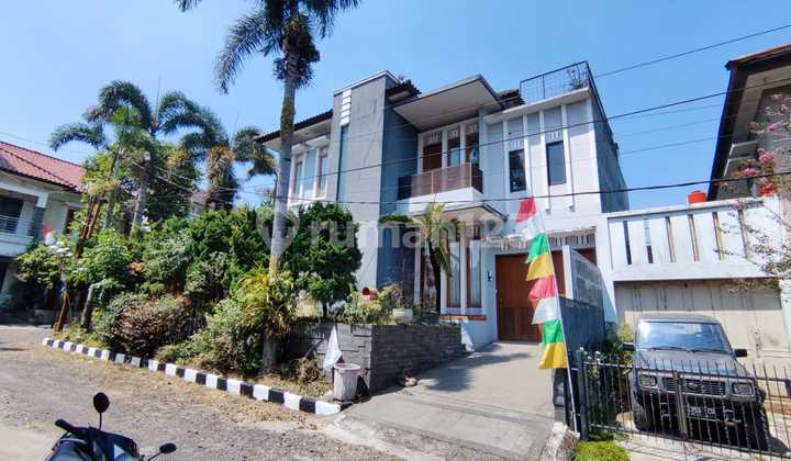 Rumah Mewah Di Cluster Gegerkalong Setiabudi Dekat Darul Tauhid