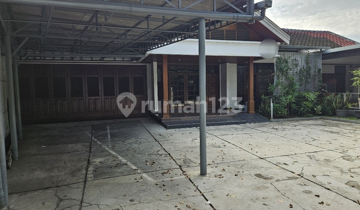 Disewakan Rumah Di Pahlawan Cikutra U/usaha Cafe Kantor Bimbel
