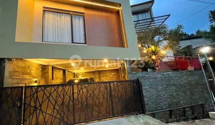 House with View and Nice in Bojongkoneng Cikutra Complex Near Itenas
