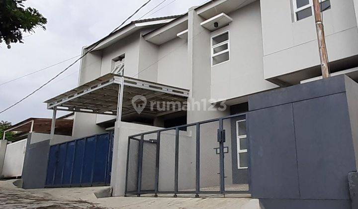 Sejuk Dan Nyaman Rumah Bagus Di Cihanjuang Sariwangi Bandung  2