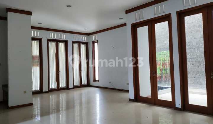 Rumah Mewah Di Cluster Gegerkalong Setiabudi Dekat Darul Tauhid 2