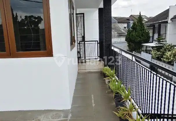 Disewakan Rumah Mewah Di Margahayu Dekat Mim Furnish 2