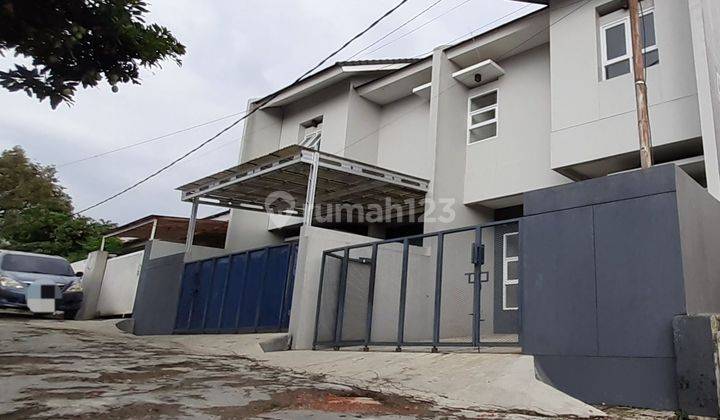 Sejuk Dan Nyaman Rumah Bagus Di Cihanjuang Sariwangi Bandung  1