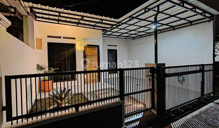 Furnish Dan Strategis Rumah Bagus Cipamokolan Margahayu Ciwastra