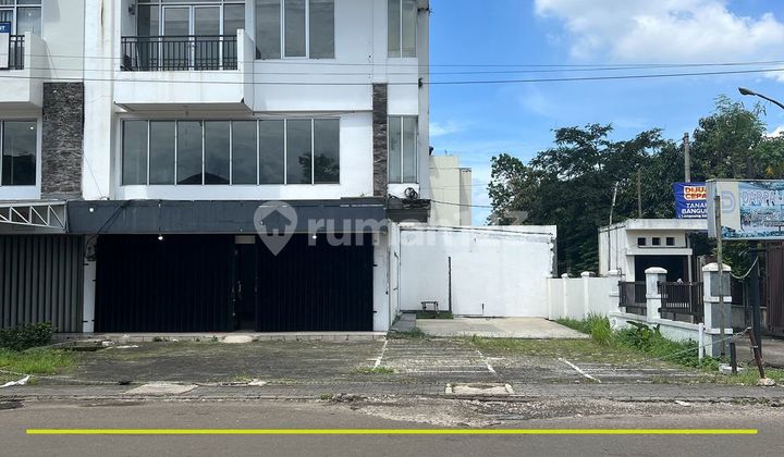 Disewakan Ruko Strategis 3,5 Lantai Di Pasirsalam Bkr Batununggal 1