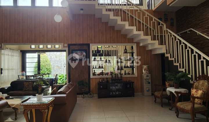 Dijual Rumah Rumah Mewah Ditengah Kota Strategis 2