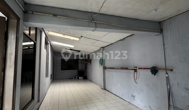 For Sale Main Road House in Padalarang Suitable for Business 2