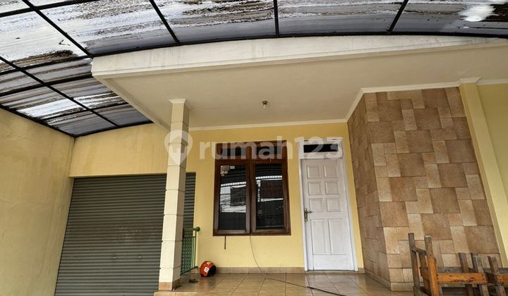 For Sale, Strategic House in Babakan Jeruk with SHM, Suitable for Boarding House in Pasteur For Sale, Strategic House in Babakan Jeruk with SHM, Suitable for Boarding House in Pasteur
