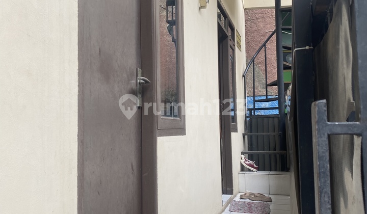 Cheap and Cheerful Sukajadi Boarding House with SHM 2