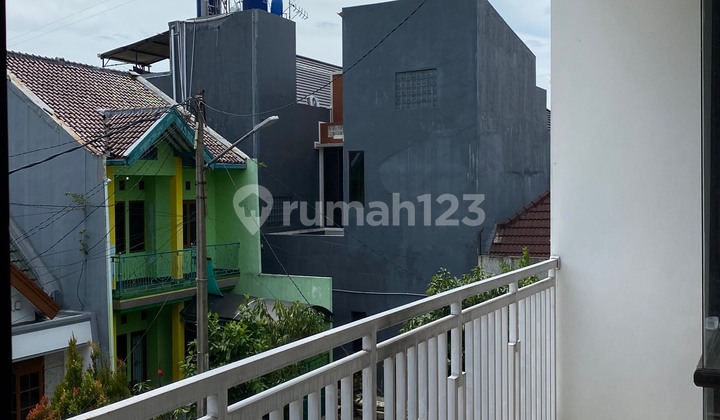 Rumah Cantik 2lt Kawaluyaan Kota Bandung, Sangat Strategis  2