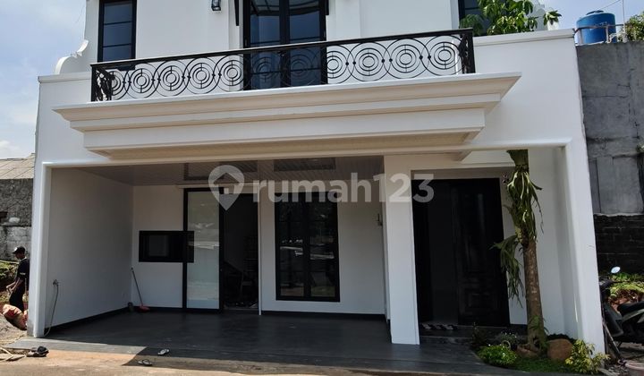 Rumah Di Jalan Raya Ciracas Jakarta Timur Dekat Stasiun Lrt