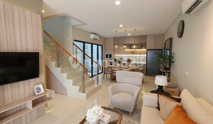 Di Jual Rumah Siap Huni Dengan Lokasi Strategis 1