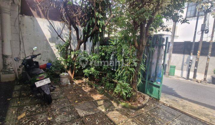 Dijual Cepat Rumah di Jalan Adam , Sukabumi Utara, Kebon Jeruk Jakarta Barat 2