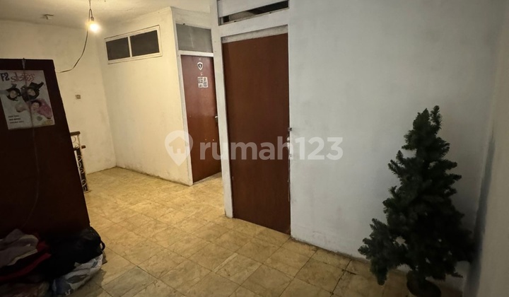 Cheap House Rentals in Tanjung Duren Area, West Jakarta Cheap House Rentals in Tanjung Duren Area, West Jakarta