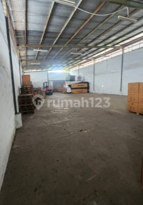 Jual atau Sewa Gudang Luas Bangunan 1300 di Kalideres Jakarta Barat