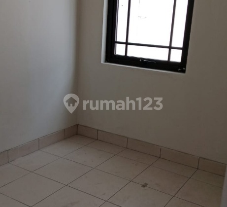 Sell 2-Storey House in Green Lake Asia Cipondoh Banten Tangerang 2