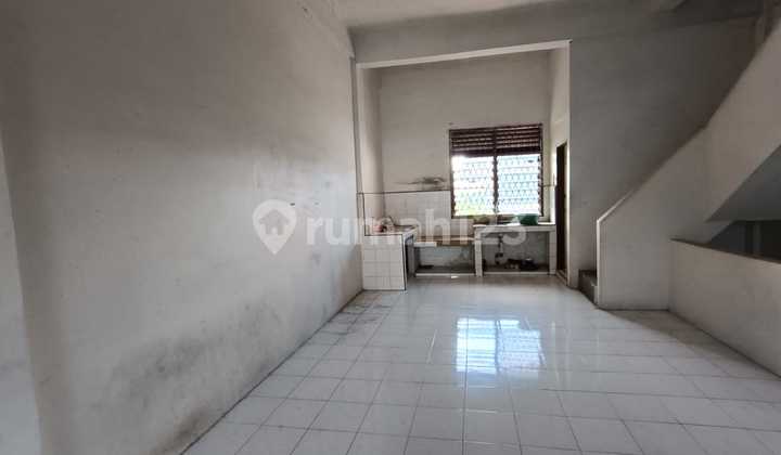 3-Storey Shop House for Rent on Riau Street, Pekanbaru