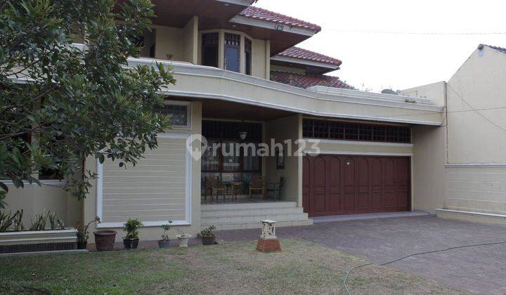 Dijual Cepat Rumah Luas Bagus 2 Lantai Shm 2