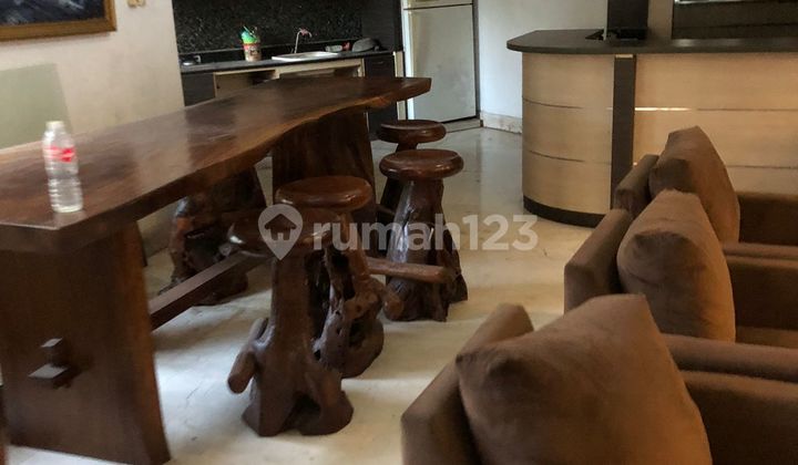 Disewakan Rmh Besar di Kompleks Elite Kelapa Gading 2