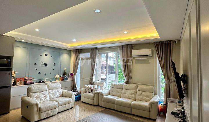 Design Interior & Tata Ruang Sangat Rapi Nyaman Rumah 3 Lantai Bagus 2