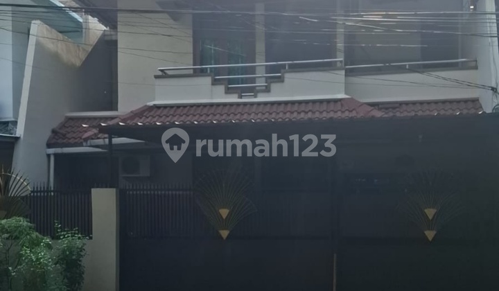 Rumahrapi Di Pinggir Jalan Bisa Untuk Usaha Komersil