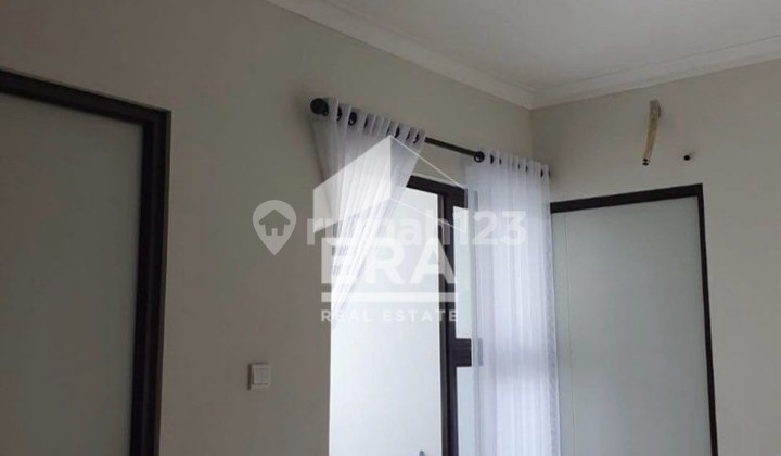 dijual rumah di grand wisata bekasi 2