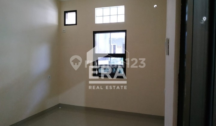 Dijual Rumah 2 Lantai Murah Di Gading Elok 