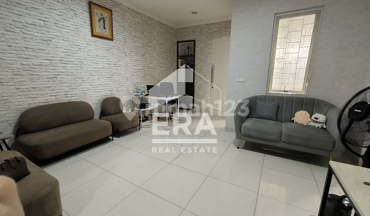 Dijual rumah di cluster Orlanda alam sutera tangerang