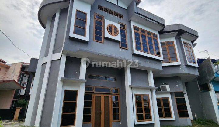 Villa Hook Komplek Taman Kyoto Daerah Sunggal Setia Budi 1