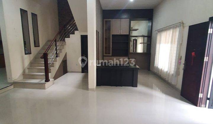 Dijual Villa Mewah Komplek Cemara Asri Jalan Azaela Siap Huni 2