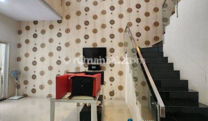 Dijual Rumah 2 Tingkat Komplek Citra Garden Jalan Jamin Ginting 1