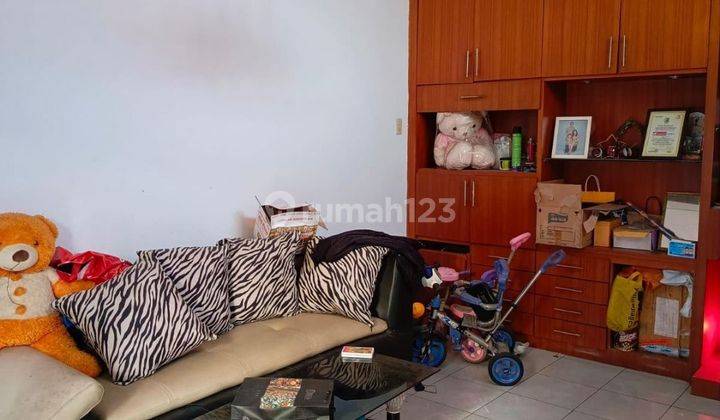 Dijual Rumah Semi Furnished Komplek Cemara Resident 2