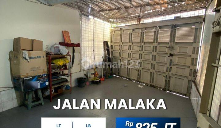 Dijual Rumah 2 Tingkat Semi Furnished Jalan Malaka 1