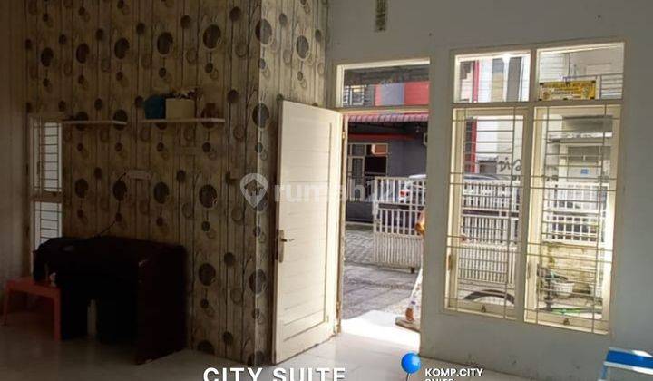 Dijual Villa 2 Tingkat Jalan Binjai Km 10 Komplek City Suite 1