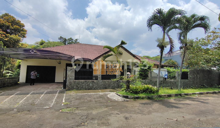 Dijual Rumah Premiun Lahan Luas di Kawasan Elit Pakuan I Tajur Kota Bogor Plus Private Pool. 2