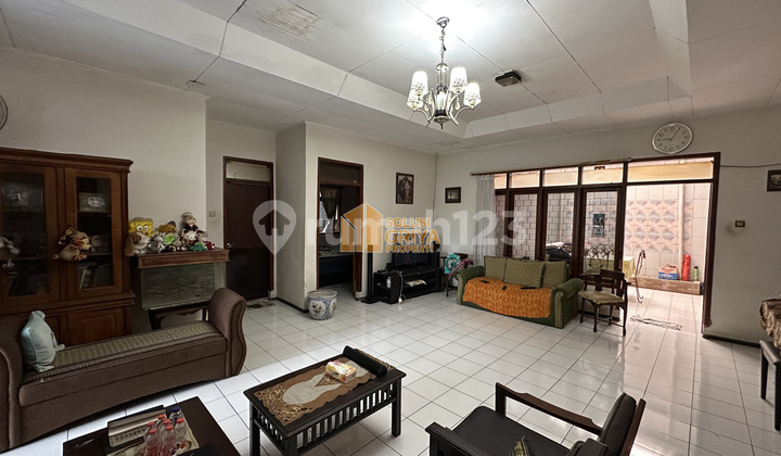 For Immediate Sale: A House with 2 Shops in Cool Weather at the Foot of Mount Salak, Ciomas, with SHM Certificate, Bogor. 2