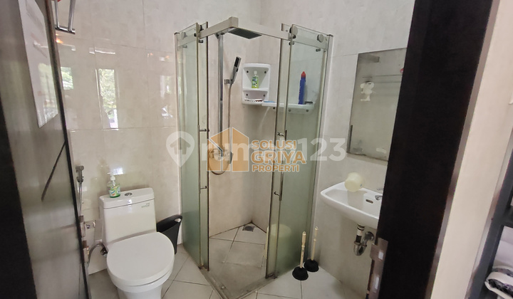 For immediate sale: a ready-to-occupy 2-story house in a cluster area, Ciomas Bogor. 2