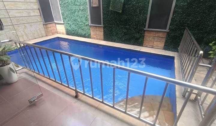 House For Rent In Pejaten Barat, South Jakarta, Furnish