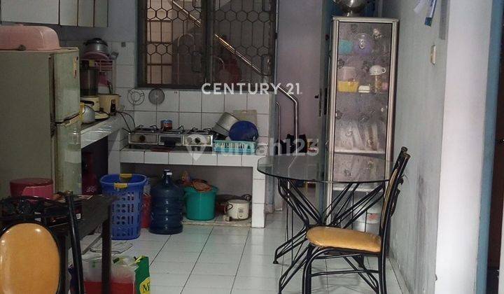 Rumah Bagus Dan Terawat Di Perumahan Metland Menteng Jaktim 1