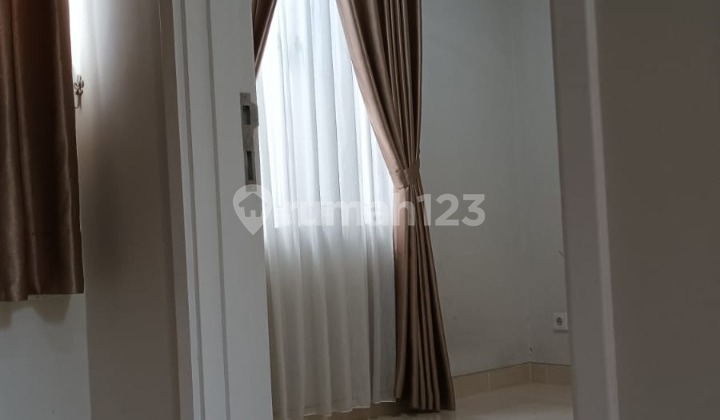 Rarely Available for Sale, Vanya Park Asana BSD at Competitive Prices 2