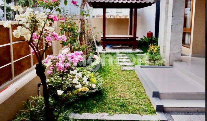 RUMAH LOKASI STRATEGIS RENON DENPASAR BALI DEKAT PANJER SANUR SESETAN KUTA 1