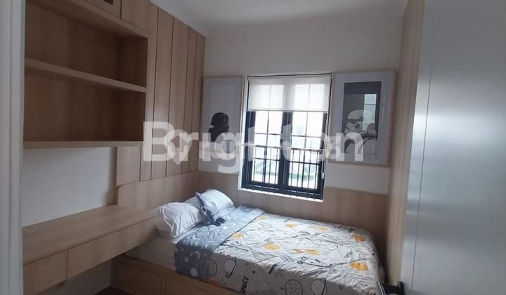 HUNIAN MEWAH BERGAYA DESAIN EROPA TERJANGKAU DEKAT PONDOK INDAH