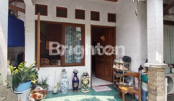 RUMAH BANGUNAN KOKOH STRATEGIS SIAP HUNI COCOK UNTUK HUNIAN ATAU KOS-KOSAN DI TEBET JAKARTA SELATAN