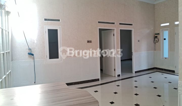 RUMAH CANTIK MUNGIL MINIMALIS BANGUNAN BARU , LINGKUNGAN AMAN DAN TENANG, KALIBATA, JAKARTA SELATAN 2