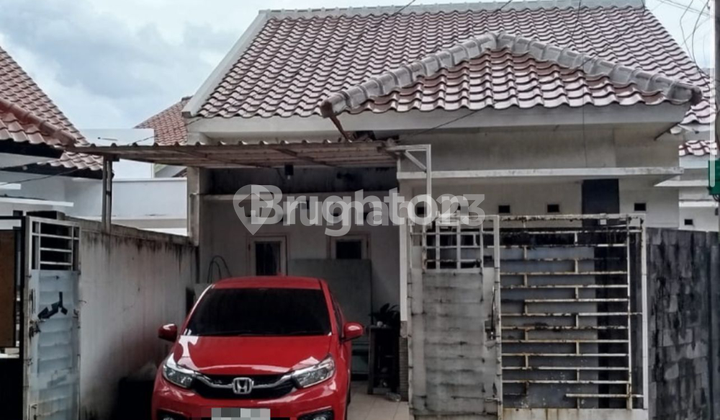 RUMAH STRATEGIS DEKAT AKSES PINTU TOLL ANDARA JAKARTA SELATAN 