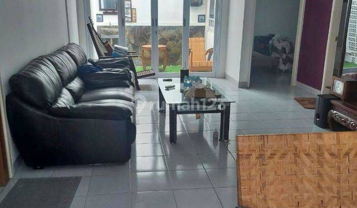 Rumah Strategis di Raffles Hills Cibubur Harga Mantul Siap Huni 1