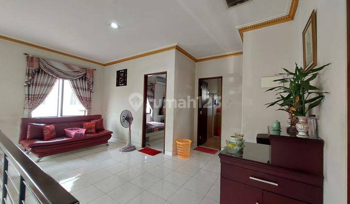 Rumah Cozy Semi Furnish Harga Bagus di Kota Wisata Cibubur 2